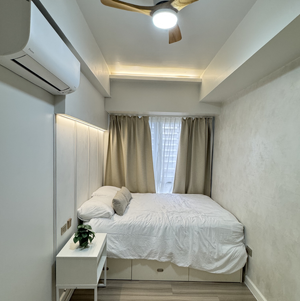 Fully Furnished 1 BR w Parking for Rent at Avida Towers Verge