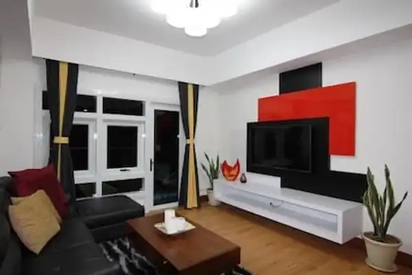 Compare Dormy 724 with other beds, and rooms near 20c Punta Engaño Rd, Lapu-Lapu, Cebu, Philippines