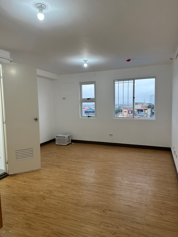 Semi Furnished Studio Condo Unit  Las Pinas, Semi Furnished Studio Condo Unit at Las Pinas, for rent located at Las Pinas National Capital Region (NCR) 