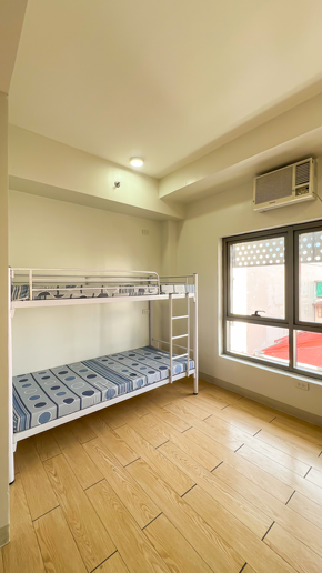 Dormy 701 - Rooms for Rent in Makati