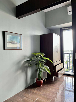 Dormy 858 - 1BR unit for rent with balcony in Makati City