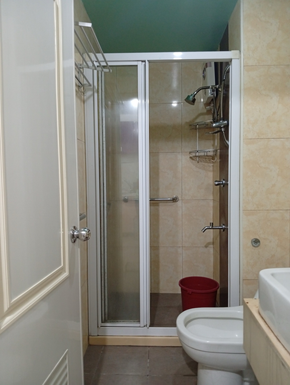 Dormy 848 - Bedspace for rent in Malate Manila