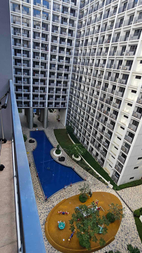 Dormy 526 - HOTEL LIKE RENTAL UNIT in Shore 2 Residences near MOA  & Taft Ave. 