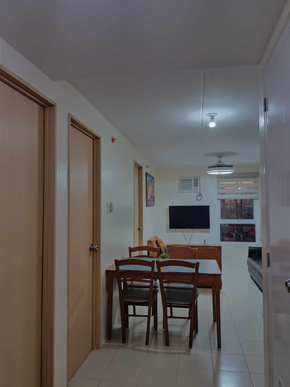 Dormy 101 - Spacious Condo Sharing w/ FREE WIFI in Ortigas Pasig CIty
