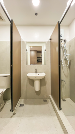 Dormy 701 - Rooms for Rent in Makati