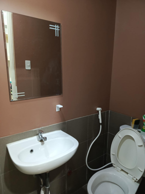 Dormy 461 - Vista Residences unit w/ washing machine & aircon