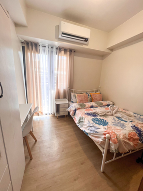 Dormy 491 - Cozy 1BR Condo Unit Near NAIA | Fully Furnished w/ Free WiFi