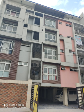 Dormy 563 - 8891 Suites San Antonio Makati City