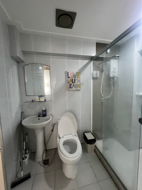 Dormy 834 - Solo Room (Condo Sharing) in BGC