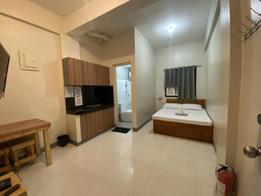 Dormy 881 - Couple Room Apartment Studio Type For Rent Near Taft / DLSU