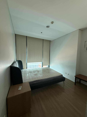 Dormy 747 - Room for Rent in Makati Solstice Tower 1 (Ayala Malls Circuit Lane)