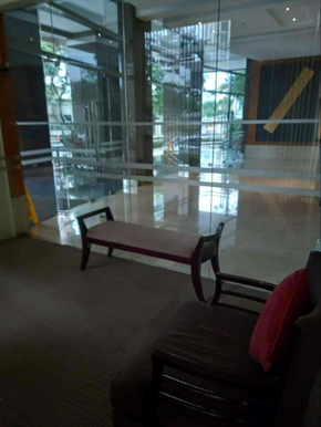 Dormy 914 - 3 Bedroom condo unit fully furnished with parking