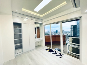 Dormy 592 - 3BR Unit in Poblacion Makati
