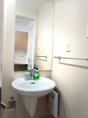 Dormy 52 - The Residences at Commonwealth by Century