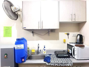 Dormy 253 - AVAILABLE COZY CONDO UNIT FOR RENT FRONTING U.P. Manila and Robinson