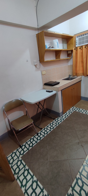 Dormy 100 - Studio Unit with Kitchen and Bathroom at Sta. Cruz, Manila