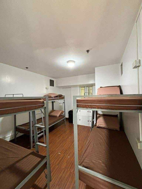 Dormy 851 - Bedspace near PGH, UP Manila in Victoria De Manila 1