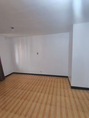 Dormy 999 - Studio Bare Condo Unit for Rent at Spazio Bernardo