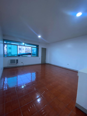 Dormy 552 - Big Studio Units Near AYALA, TAFT, EDSA, BGC