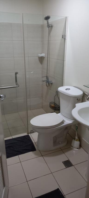 Dormy 913 - 1 bedroom fully furnished with veranda in makati