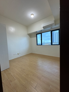 Dormy 171 - 2 BEDROOM SEMI-FURNISHED FOR RENT NEAR DLSU/BENILDE