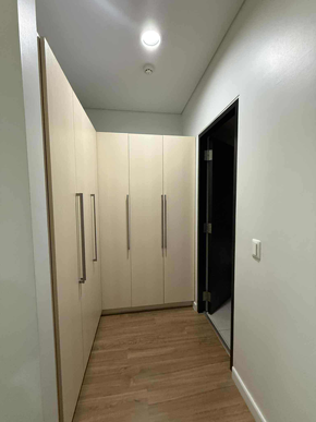 Dormy 747 - Room for Rent in Makati Solstice Tower 1 (Ayala Malls Circuit Lane)