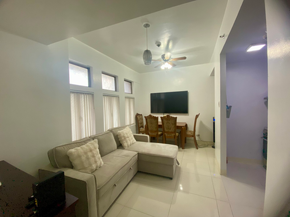 Dormy 728 - 1BR Unit in Cubao Araneta Manhattan Pakview Tower 2