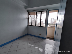 Dormy 609 - The Pacific Regency Condominium