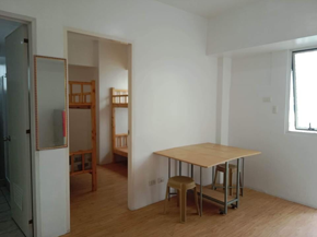 Dormy 349 - 1-BEDROOM UNIT FOR 4-6PAX in STA.CRUZ MANILA
