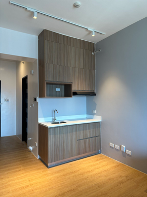 Dormy 172 - STUDIO UNIT WITH BALCONY for RENT near DLSU/BENILDE
