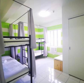 Dormy 503 - Bed Spacer - Makati City near Jollibee Bautista/Lrt Buendia 