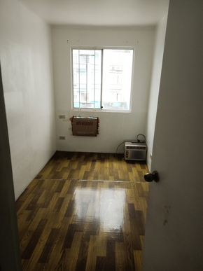 Dormy 988 - Bare 1BR Condo Unit for Rent at Flora Vista