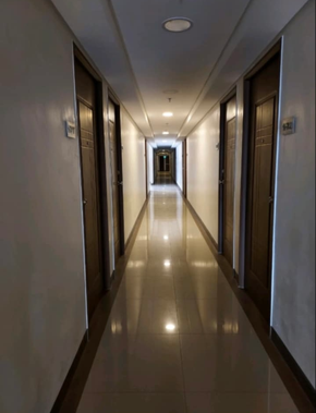 Dormy 959 - Bare Studio Condo Unit at MetroTowne Las Pinas