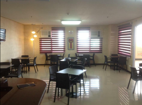 Dormy 693 - Semifurnished Condo Unit near UST 24/7security generator pool gym