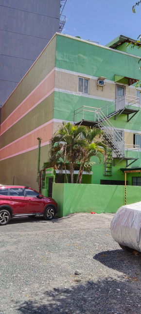 Dormy 86 - Dorm Suites Alabang 