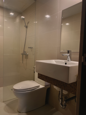 Dormy 431 - San Antonio Residence Studio unit with partition