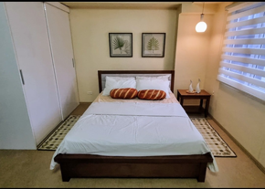 Dormy 751 - CityFlex Tower furnished executive studio unit at BGC