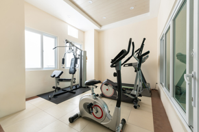 Dormy 498 -  CONDO FOR RENT at BAY AREA SUITES📍