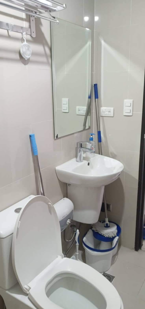 Dormy 228 - FOR RENT IN CUBAO, QUEZON CITY: Studio Type Condo at Manhattan Tower B