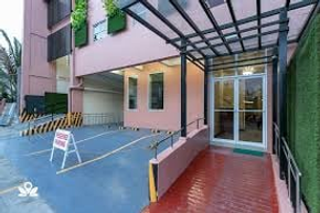 Dormy 723 - Furnished Loft-type Condo in Taft near DLSU, CSB, St. Scho