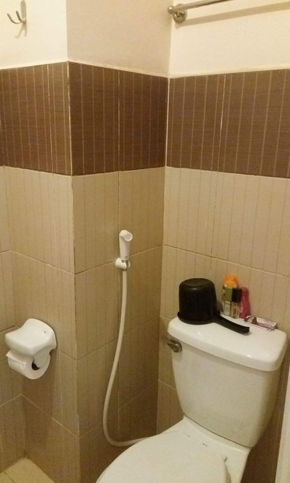Dormy 253 - AVAILABLE COZY CONDO UNIT FOR RENT FRONTING U.P. Manila and Robinson