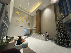 Dormy 650 - 4BR Unit at The Royalton, Capitol Commons