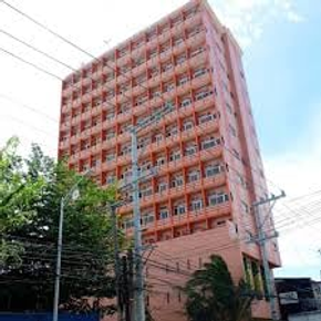 Dormy 723 - Furnished Loft-type Condo in Taft near DLSU, CSB, St. Scho