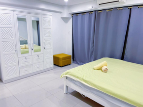 Dormy 805 - 1 BR Unit For Rent in Parañaque - Sapphire Seaview Park (Street View)