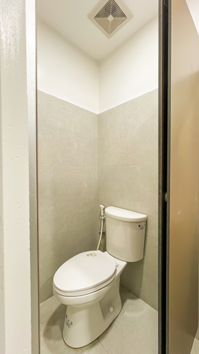 Dormy 701 - Rooms for Rent in Makati