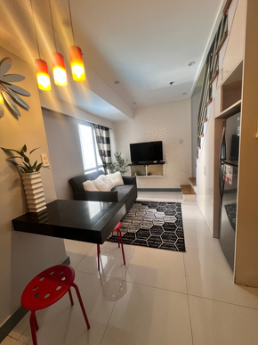 Dormy 834 - Solo Room (Condo Sharing) in BGC