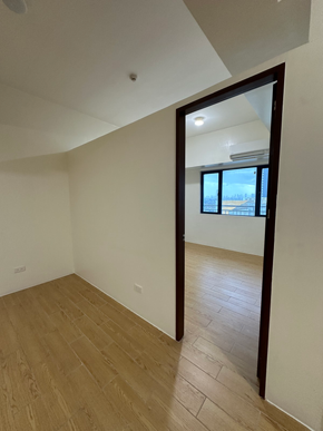 Dormy 171 - 2 BEDROOM SEMI-FURNISHED FOR RENT NEAR DLSU/BENILDE