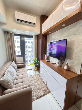 Dormy 880 - Cozy Fully Furnished Bedroom Unit in Pasay (also open for short term)