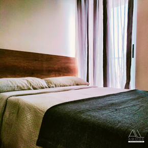 Dormy 908 - 1-Bedroom with Balcony in Laureano Di Towers Tower 2