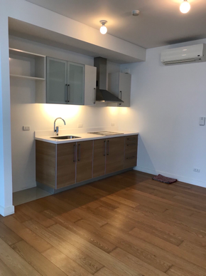 Dormy 182 - Studio Unit for rent in Park Terraces, Makati